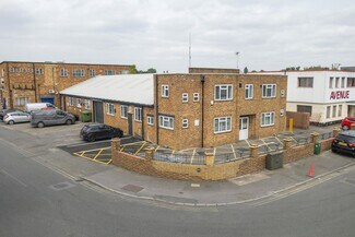 Plus de détails pour 1 David Rd, Slough - Industriel/Logistique à louer