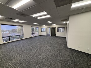 5480 Baltimore Dr, La Mesa, CA à louer Photo intérieure– Image 1 sur 4