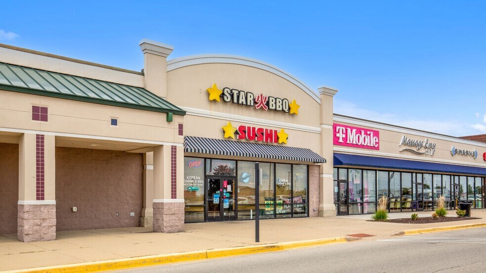 1201 Savoy Plaza Ln, Savoy, IL à louer - Photo de l’immeuble – Image 3 sur 5