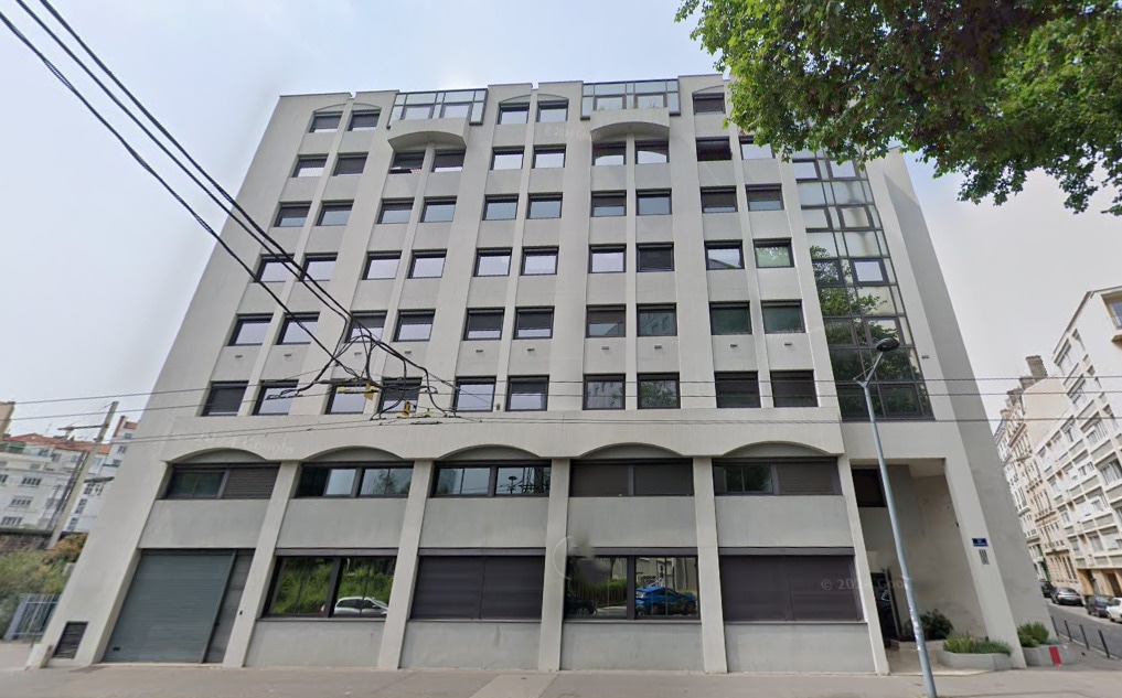 13 Rue Des Emeraudes, Lyon à vendre Photo de l’immeuble– Image 1 sur 2