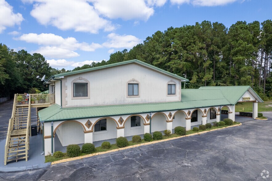 3888 US Highway 17, Richmond Hill, GA à vendre - Photo principale – Image 1 sur 1