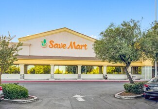 Plus de détails pour 6701-6797 N Milburn Ave, Fresno, CA - Local commercial à louer