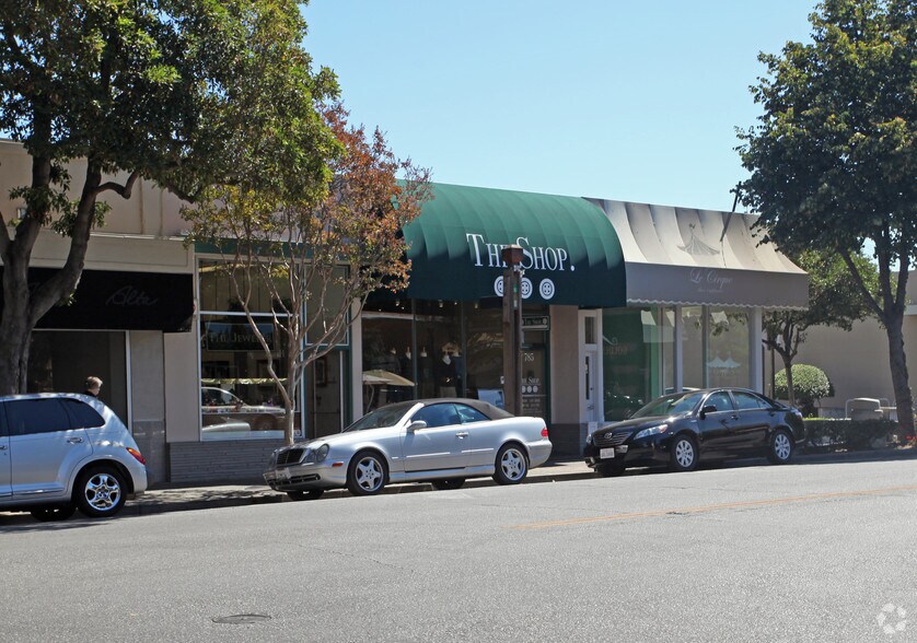 781-789 Santa Cruz Ave, Menlo Park, CA à vendre - Photo de l’immeuble – Image 2 sur 6