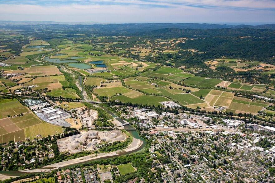 Sonoma County Russian River Land Parcels portefeuille de 3 biens à vendre sur LoopNet.fr - Aérien – Image 2 sur 3