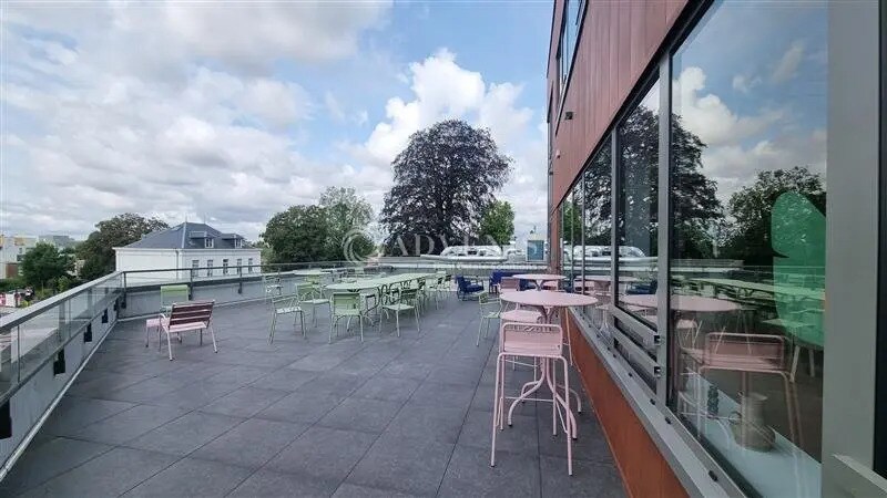 Bureau dans VILLENEUVE-D'ASCQ à louer - Photo de l’immeuble – Image 2 sur 10