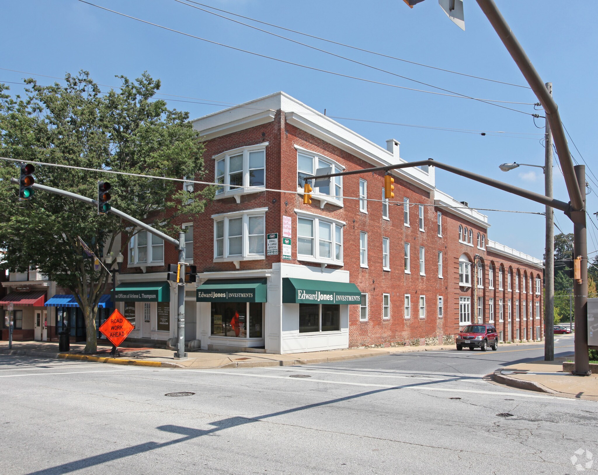 77-81 E Main St, Westminster, MD à louer Photo principale– Image 1 sur 4