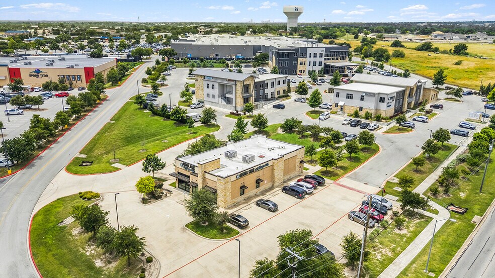 1613 E Pflugerville Pky, Pflugerville, TX à vendre - Photo de l’immeuble – Image 2 sur 3