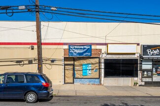 Plus de détails pour 147-29-147-41 Union Tpke, Kew Gardens Hills, NY - Local commercial à louer