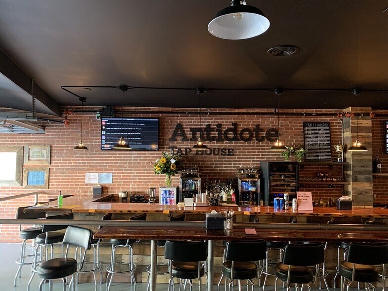 1335 14th Ave, Longview, WA à vendre - Photo de l’immeuble – Image 3 sur 18