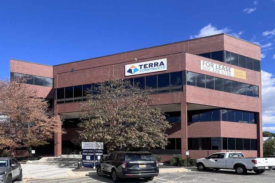 5500 Cherokee Ave, Alexandria, VA à louer - Photo de l’immeuble – Image 1 sur 15