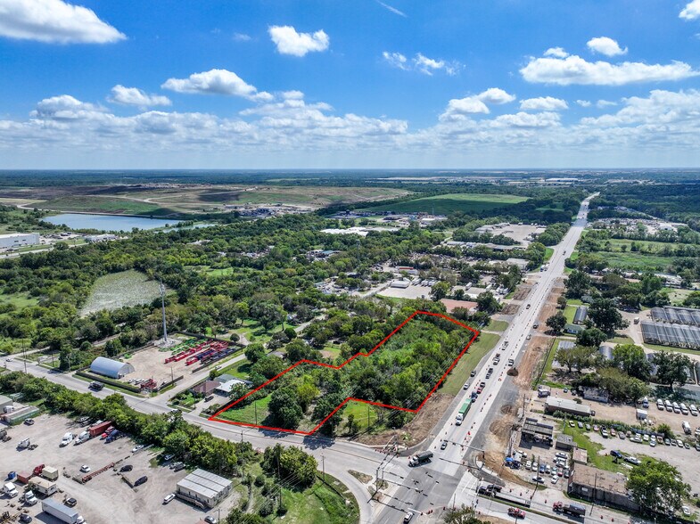 9300 Central Expressway, Dallas, TX à vendre - Photo de l’immeuble – Image 2 sur 12