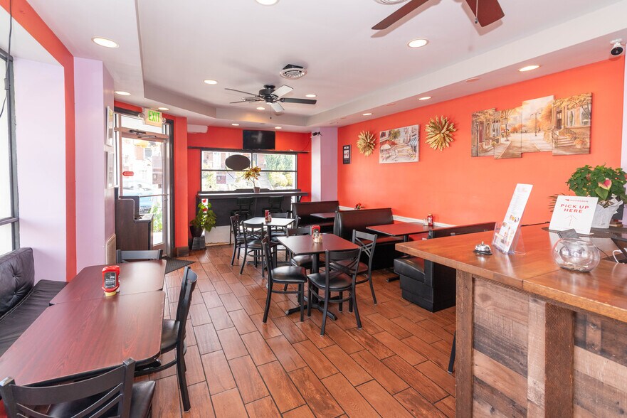 4032 Falls Rd, Baltimore, MD à vendre - Photo de l’immeuble – Image 3 sur 30