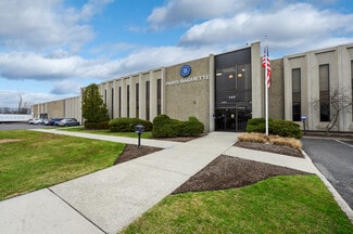 Plus de détails pour 137-141 W Commercial Ave, Moonachie, NJ - Industriel/Logistique à louer