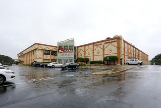 Plus de détails pour 5675 Jimmy Carter Blvd, Norcross, GA - Local commercial à louer