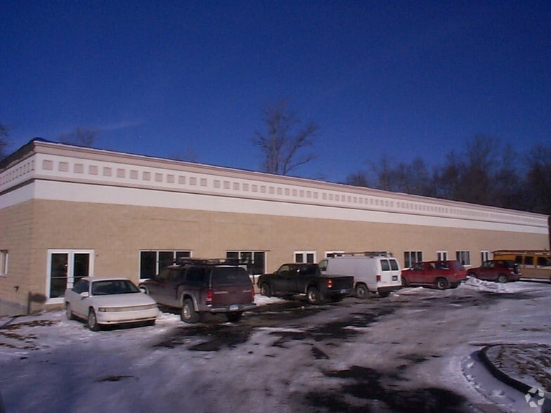 100 Corporate Dr, Trumbull, CT à vendre - Photo de l’immeuble – Image 2 sur 41