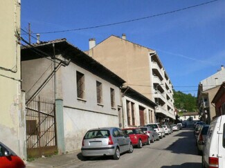 Plus de détails pour Carrer Mossèn Gelabert, 3, Olot - Industriel/Logistique à vendre
