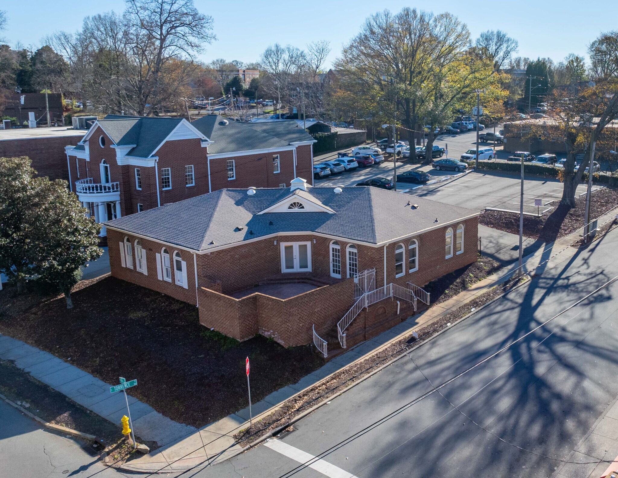 1500 E 4th, Charlotte, NC à vendre Photo principale– Image 1 sur 12