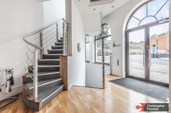 2-4 Sheet St, Windsor à louer Photo intérieure– Image 2 sur 6