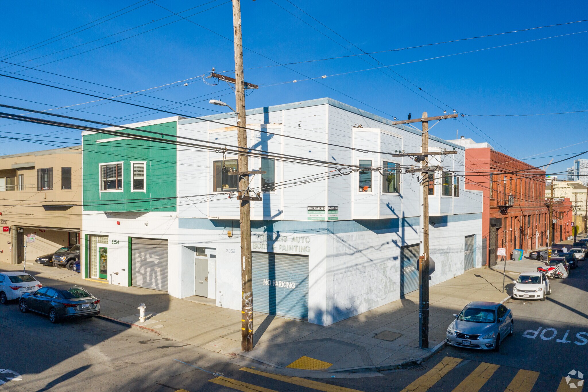 3252 19th St, San Francisco, CA à louer Photo de l’immeuble– Image 1 sur 7