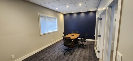 1401-1451 E Lansing Dr, East Lansing, MI à vendre Photo de l’immeuble– Image 2 sur 5