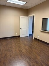 7115 FM 2920, Spring, TX à louer Photo intérieure– Image 1 sur 28
