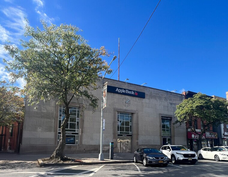 12 Westchester Sq, Bronx, NY à vendre - Photo principale – Image 1 sur 1