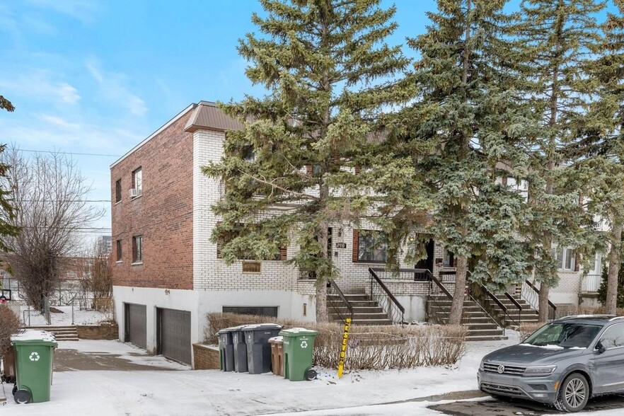 2530-2536 Rue Bourgoin, Saint-Laurent, QC à vendre - Photo de l’immeuble – Image 2 sur 5