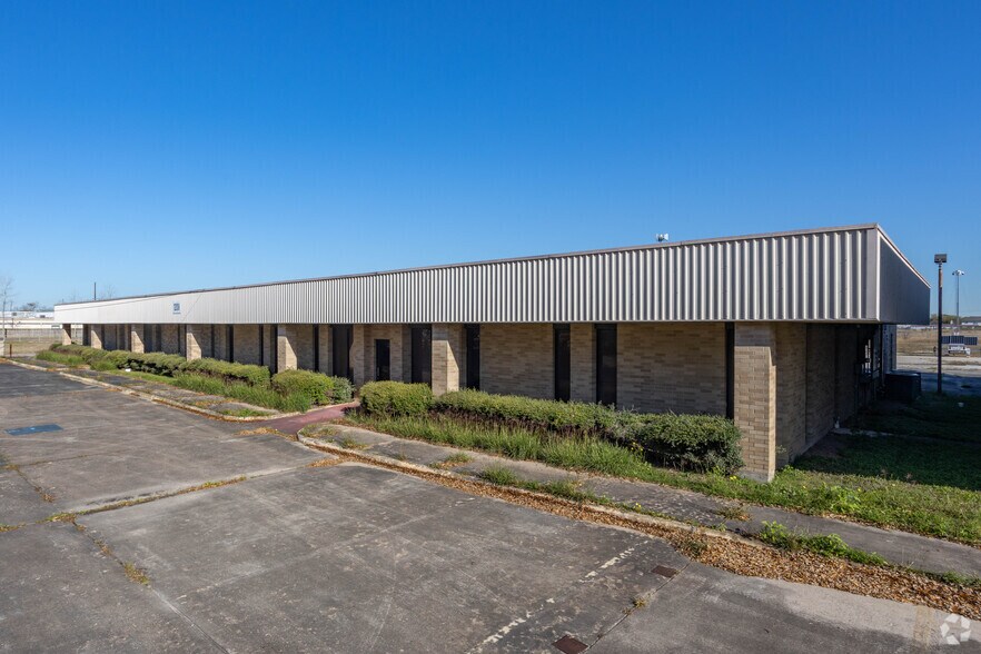 1209 Genoa Red Bluff Rd, Pasadena, TX à vendre - Photo de l’immeuble – Image 2 sur 6