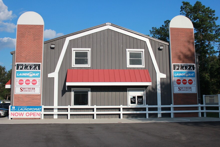 106 M L King Blvd, Saint Stephen, SC à louer - Photo principale – Image 1 sur 11