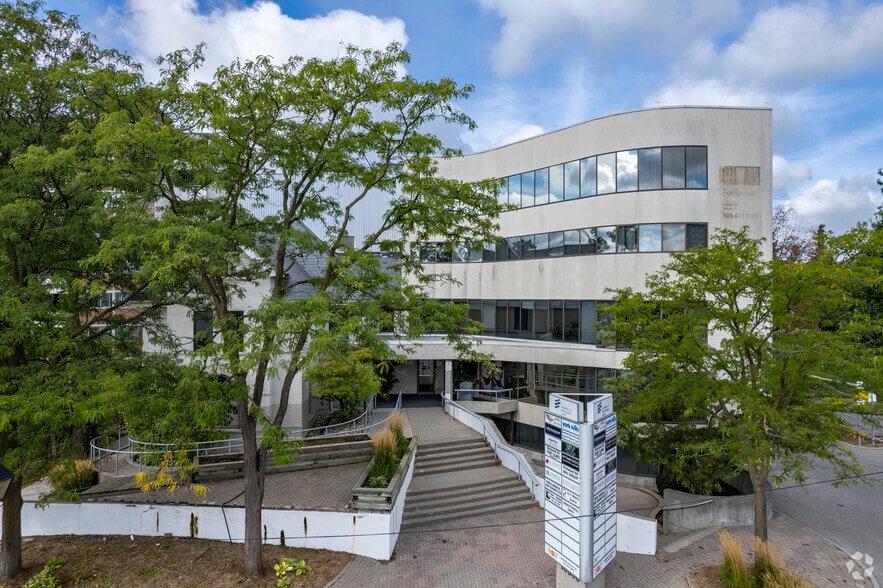 10350 Yonge St, Richmond Hill, ON à louer - Photo principale – Image 1 sur 5