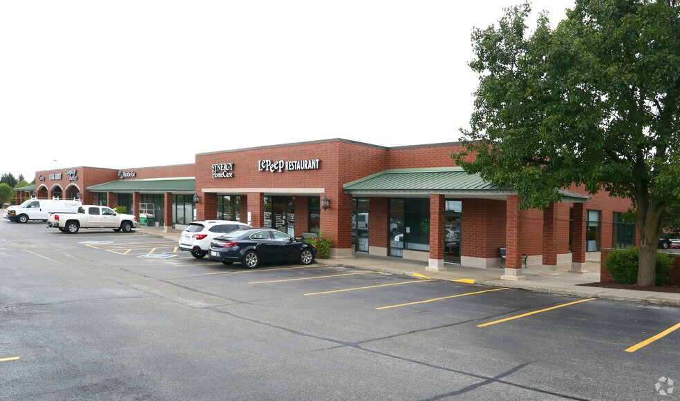 2211-2229 S Neil St, Champaign, IL à vendre - Photo principale – Image 1 sur 5