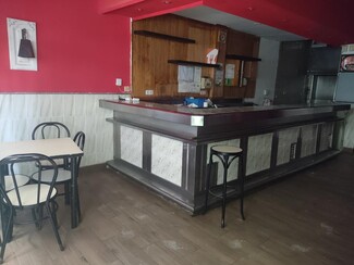 Plus de détails pour Local commercial à louer