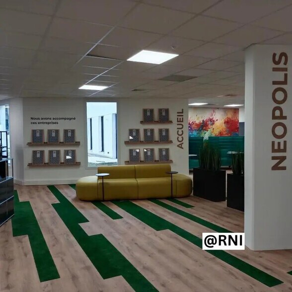 Bureau dans Rouen à louer - Photo de l’immeuble – Image 2 sur 3