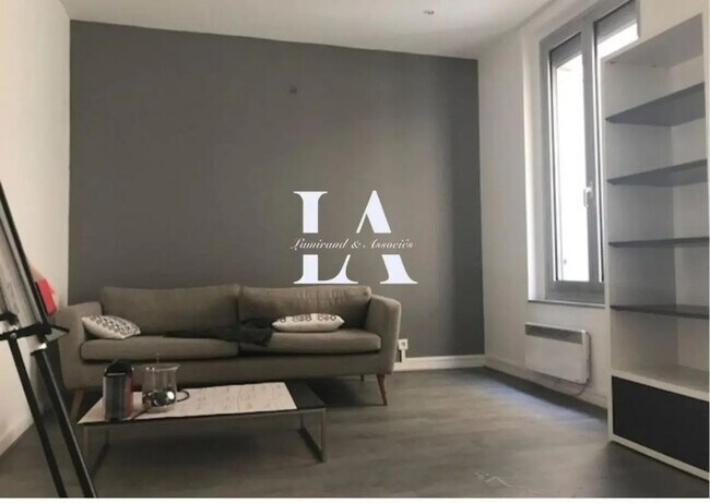 Plus de détails pour Bureau à louer