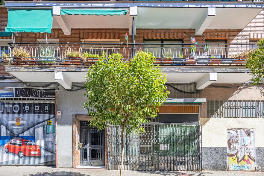 Calle Alejandro Sánchez, 47, Madrid, Madrid à vendre - Photo de l’immeuble – Image 2 sur 2
