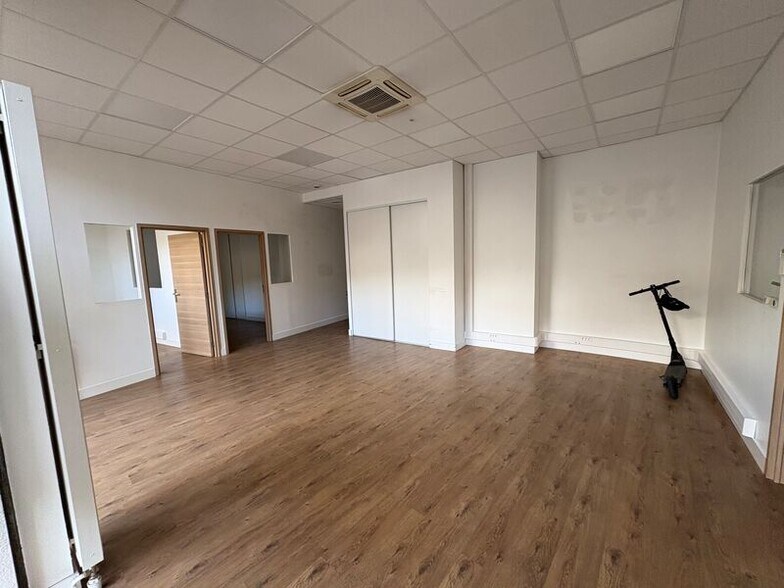 Local commercial dans Lyon à louer - Photo intérieure – Image 3 sur 10
