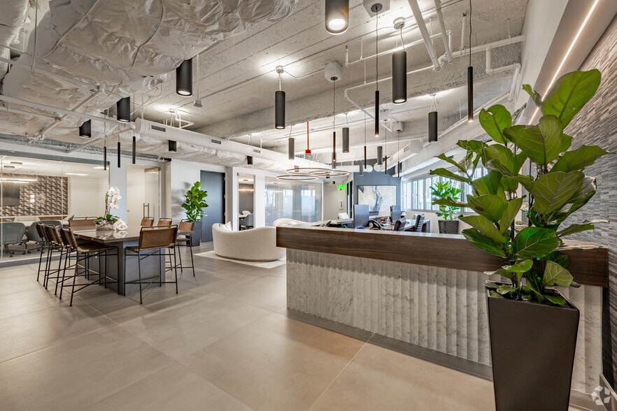 9465 Wilshire Blvd, Beverly Hills, CA à louer - Photo intérieure – Image 1 sur 24