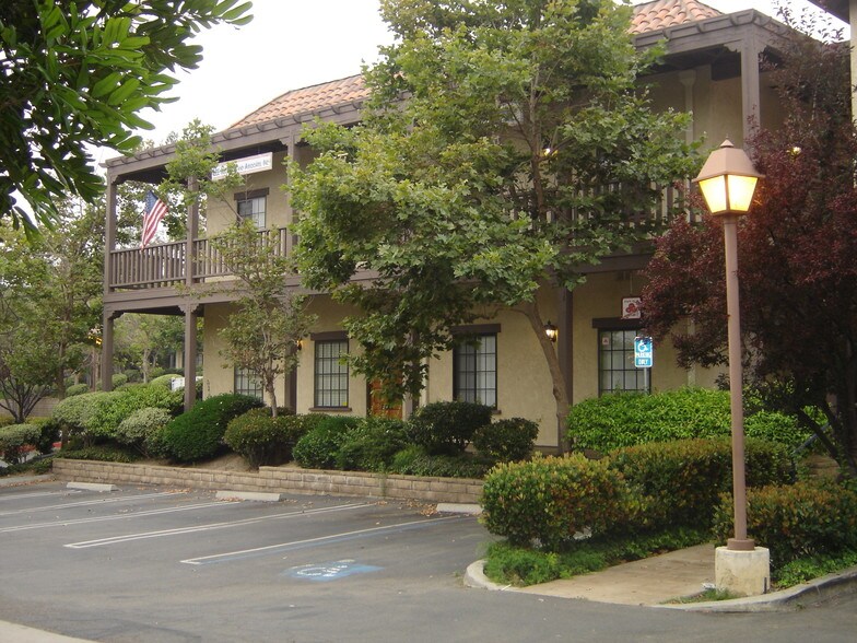 4407 Manchester Ave, Encinitas, CA à vendre - Photo de l’immeuble – Image 2 sur 37