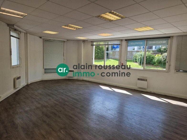 Local commercial dans Cholet à vendre - Photo intérieure – Image 2 sur 8