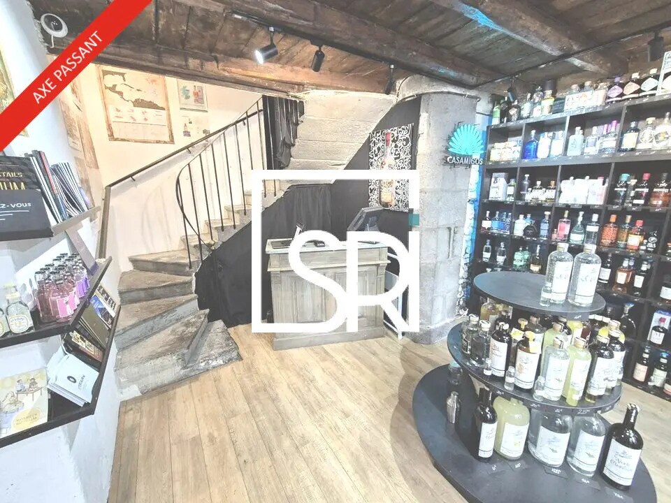 Local commercial dans Clermont-Ferrand à louer Photo de l’immeuble– Image 1 sur 11