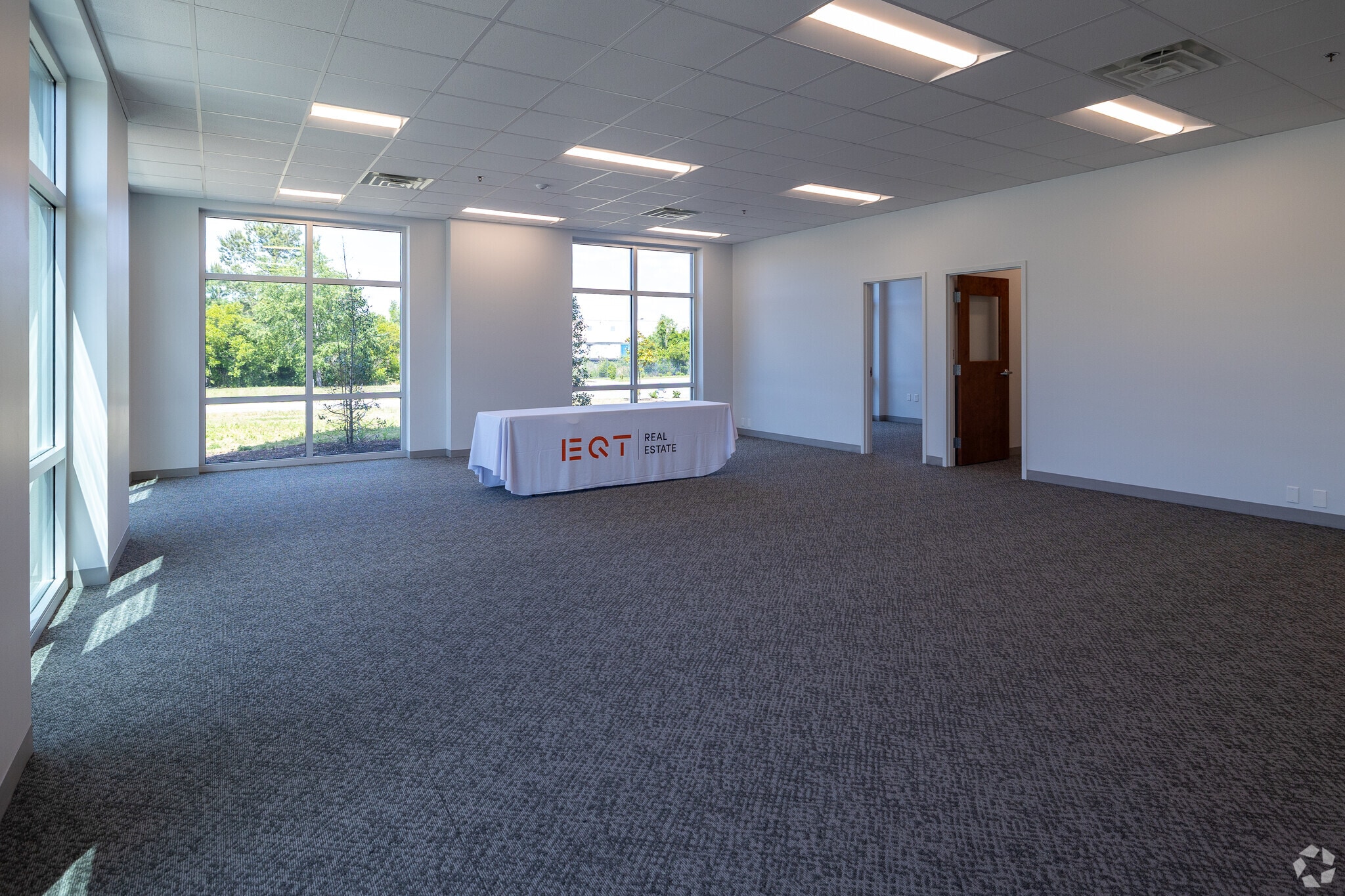 2983 Faye Rd, Jacksonville, FL à louer Photo intérieure– Image 1 sur 13