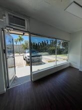1533-1555 NE 164th St, North Miami Beach, FL à louer Photo intérieure– Image 1 sur 7