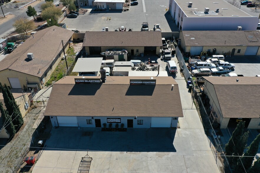 22163 Powhatan Rd, Apple Valley, CA à vendre - Photo de l’immeuble – Image 2 sur 2