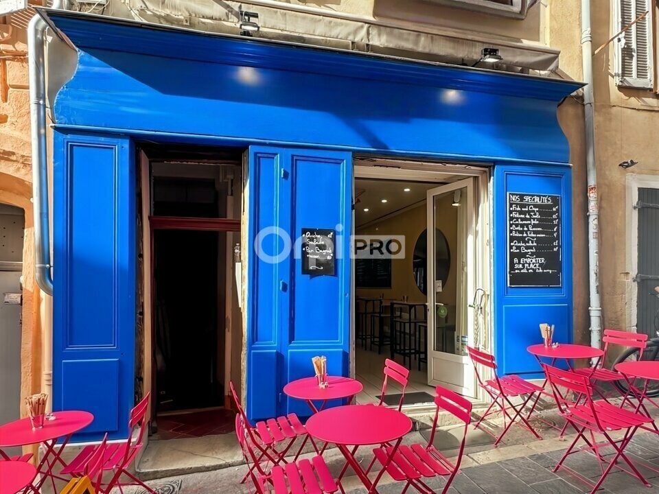 Local commercial dans Marseille à louer Photo de l’immeuble– Image 1 sur 6