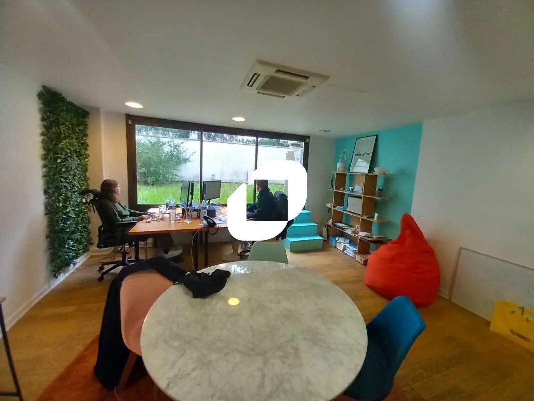 Bureau dans Montrouge à vendre Photo de l’immeuble– Image 1 sur 10