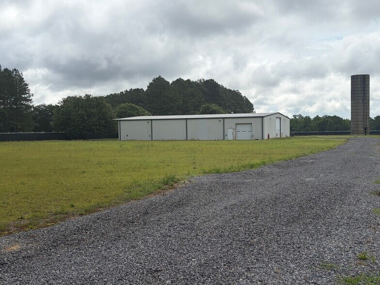 2991 New Hopewell Rd, Hartsville, SC à louer - Photo de l’immeuble – Image 2 sur 26