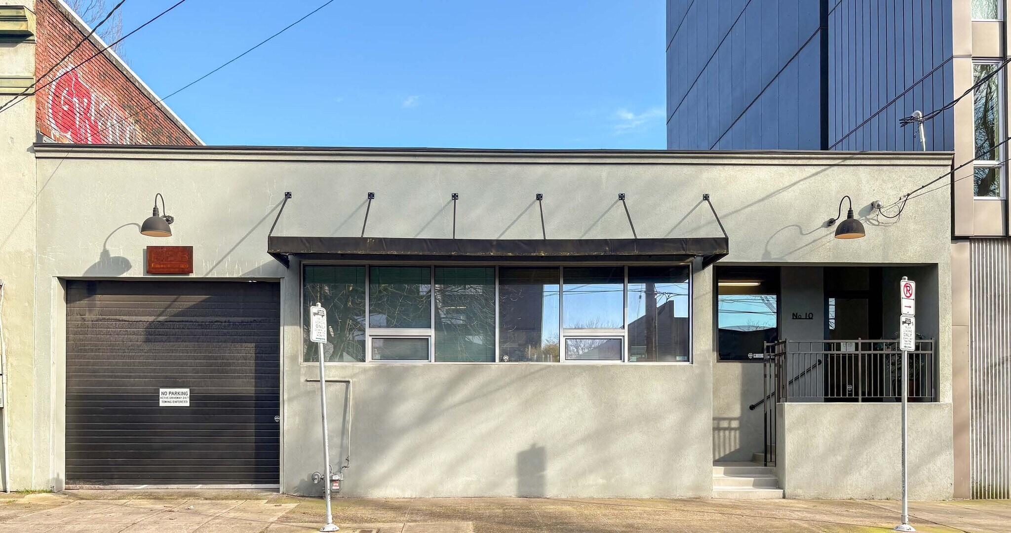 10 SE 10th Ave, Portland, OR à louer Photo principale– Image 1 sur 6
