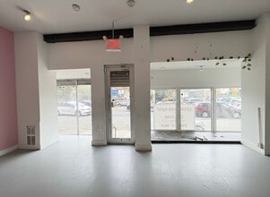 148 Bruckner Blvd, Bronx, NY à louer Photo intérieure– Image 2 sur 5