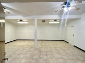 5008 W Glendale Ave, Glendale, AZ à louer Photo intérieure– Image 1 sur 4