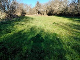 Plus de détails pour Terrain à louer